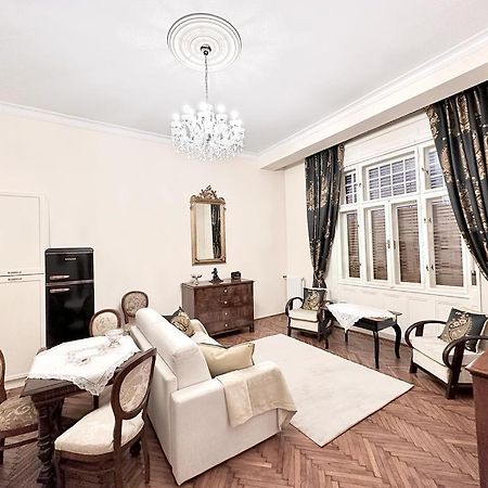 Premium Timisoara Apartment ภายนอก รูปภาพ