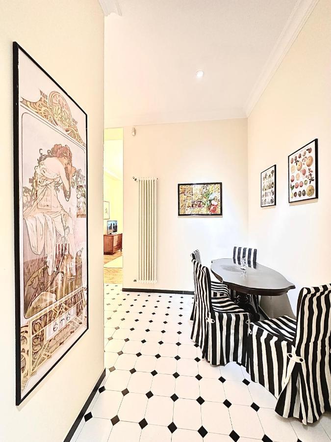 Premium Timisoara Apartment ภายนอก รูปภาพ