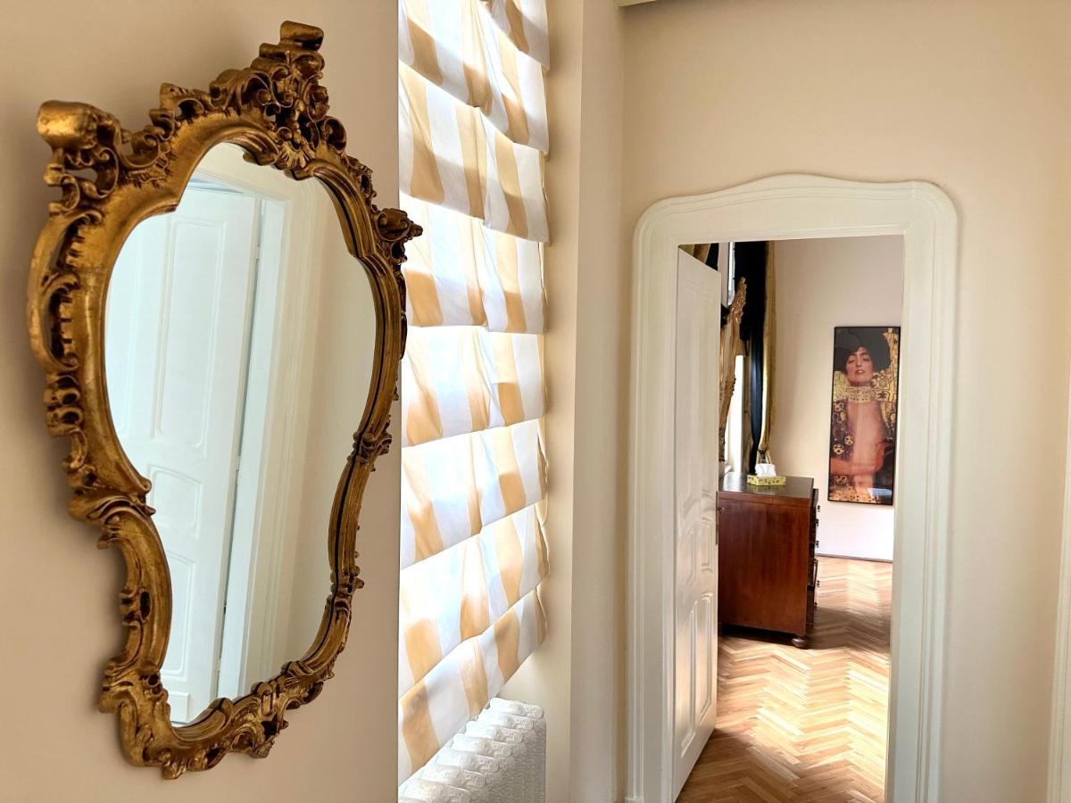 Premium Timisoara Apartment ภายนอก รูปภาพ